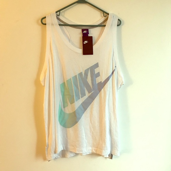 Nike Tops - Nike Women’s Racerback Tank Top Size XXL